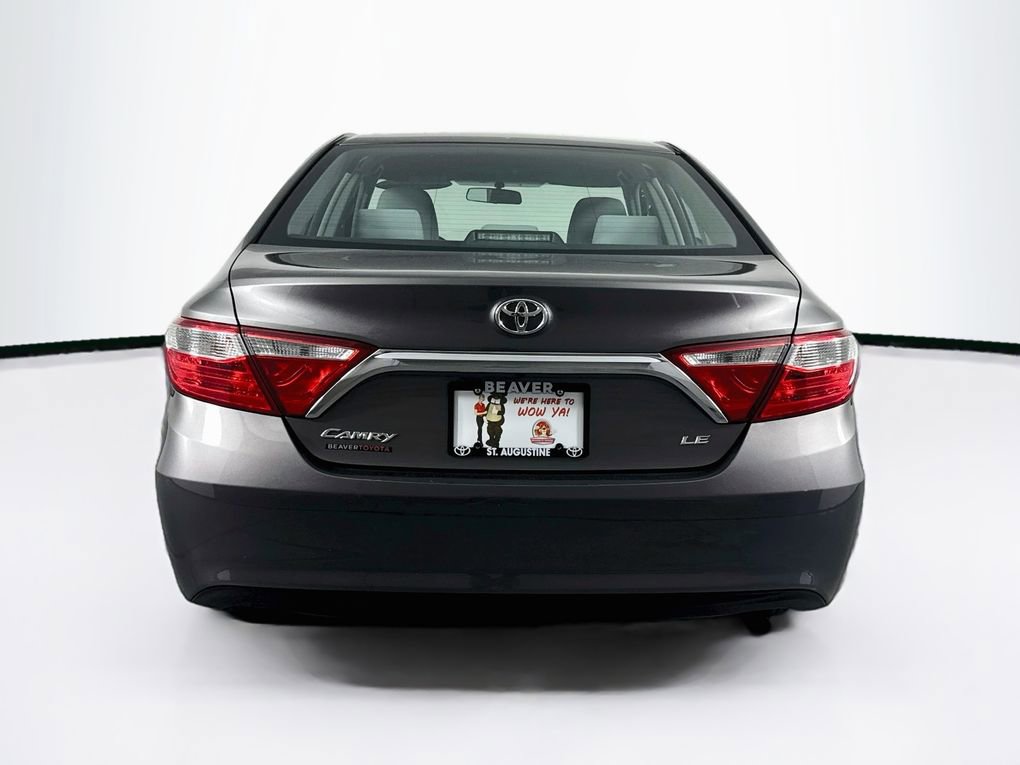Used 2015 Toyota Camry LE FWD image 8
