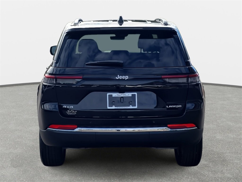 New 2025 Jeep Grand Cherokee Laredo X image 6