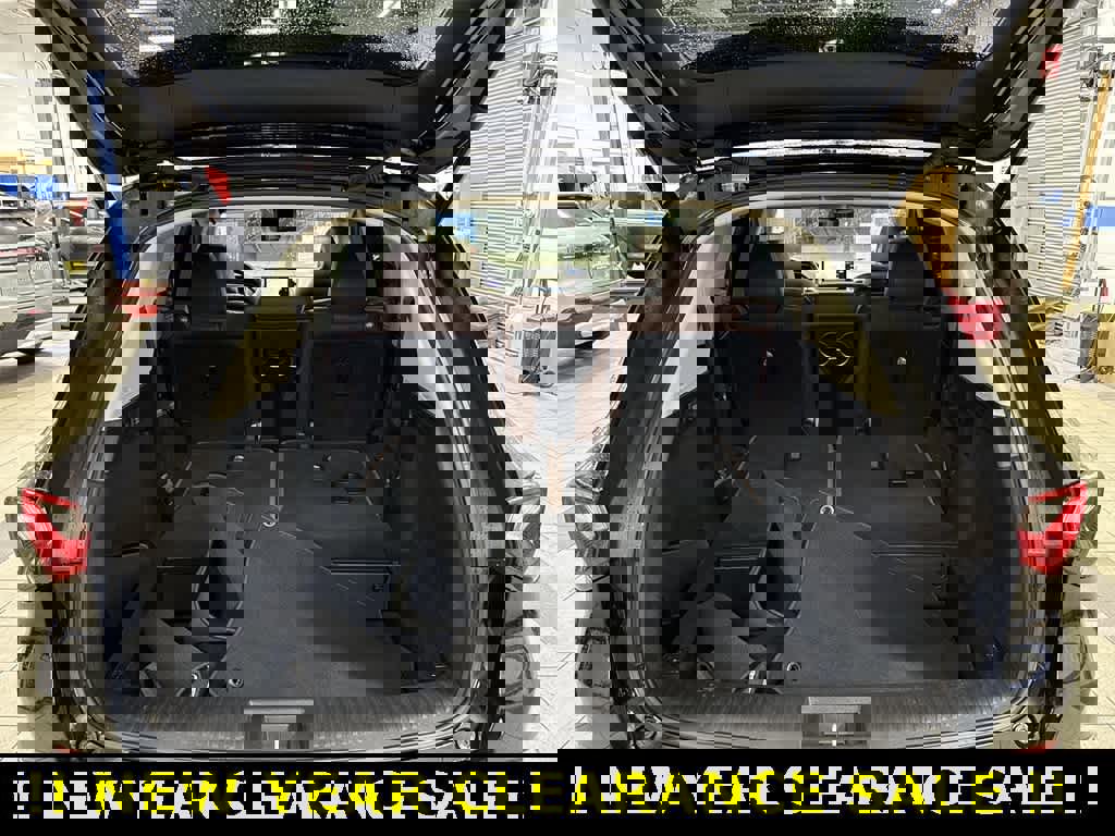 Used 2023 Acura MDX w/Technology Package image 11