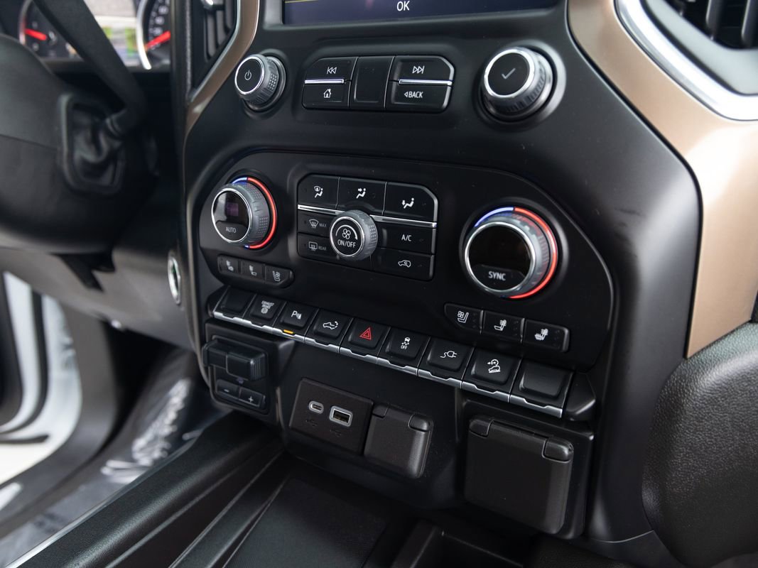 Used 2022 Chevrolet Silverado 3500 High Country w/ Z71 Off-Road Package image 27