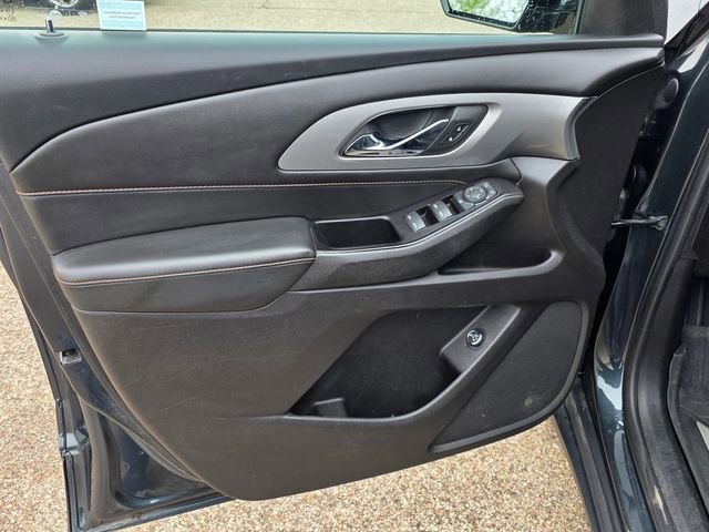 Used 2018 Chevrolet Traverse LT w/ LPO, Floor Liner Package AWD/4WD image 10