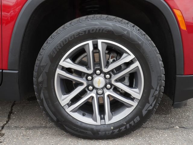 Used 2022 Chevrolet Traverse LT w/ LT Premium Package image 13