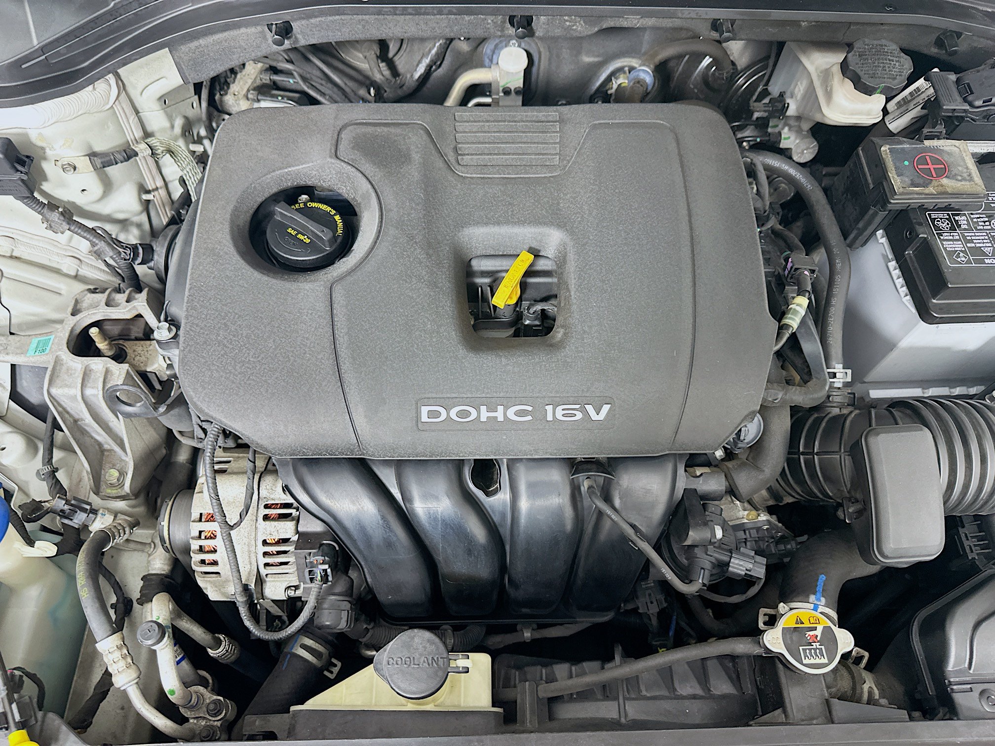 Used 2017 Hyundai Elantra SE FWD image 30