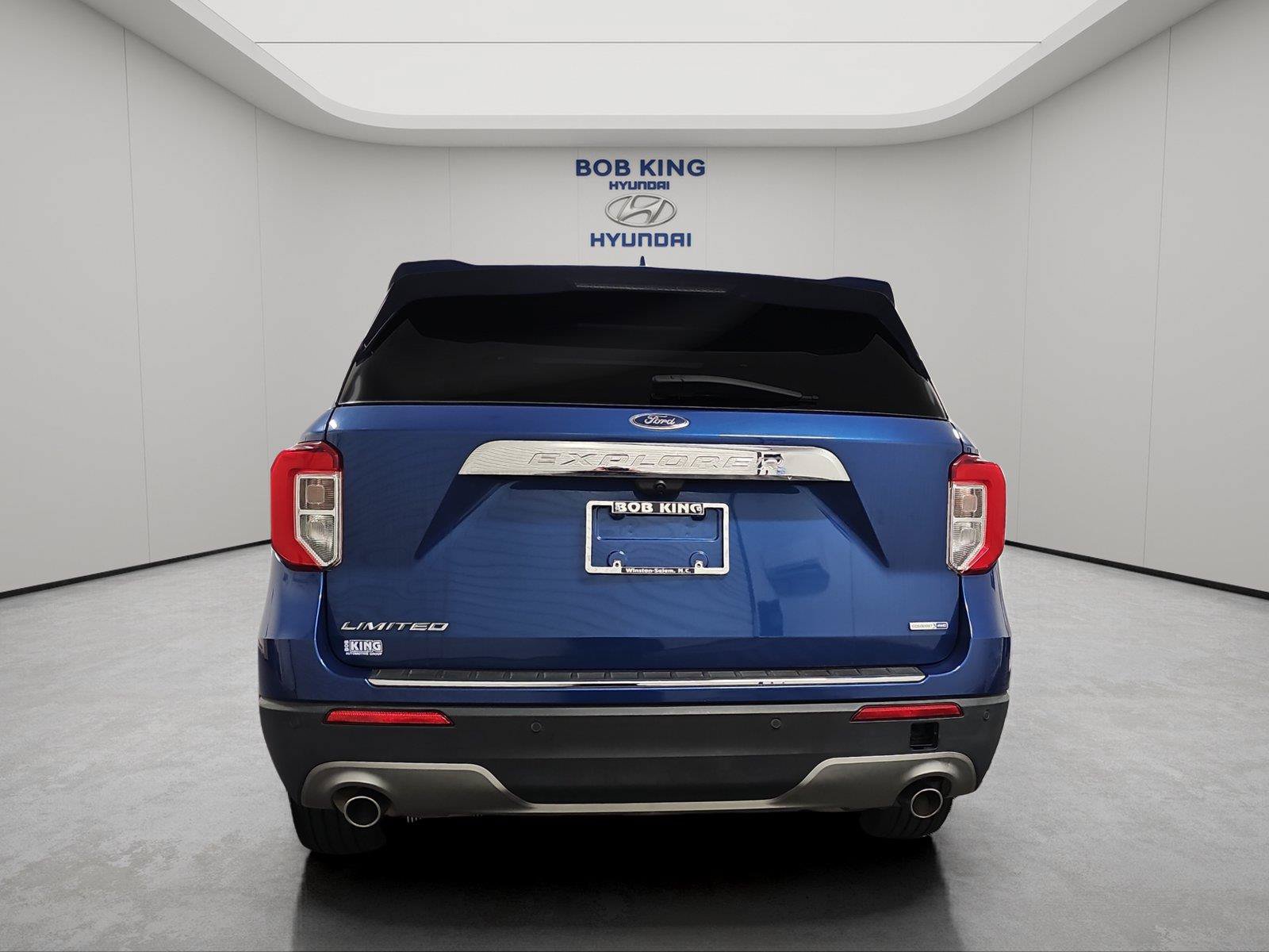Used 2020 Ford Explorer Limited AWD/4WD image 4