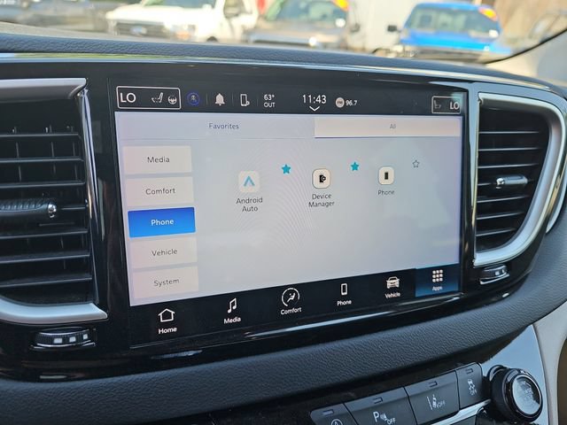 Used 2024 Chrysler Pacifica Touring-L FWD image 25