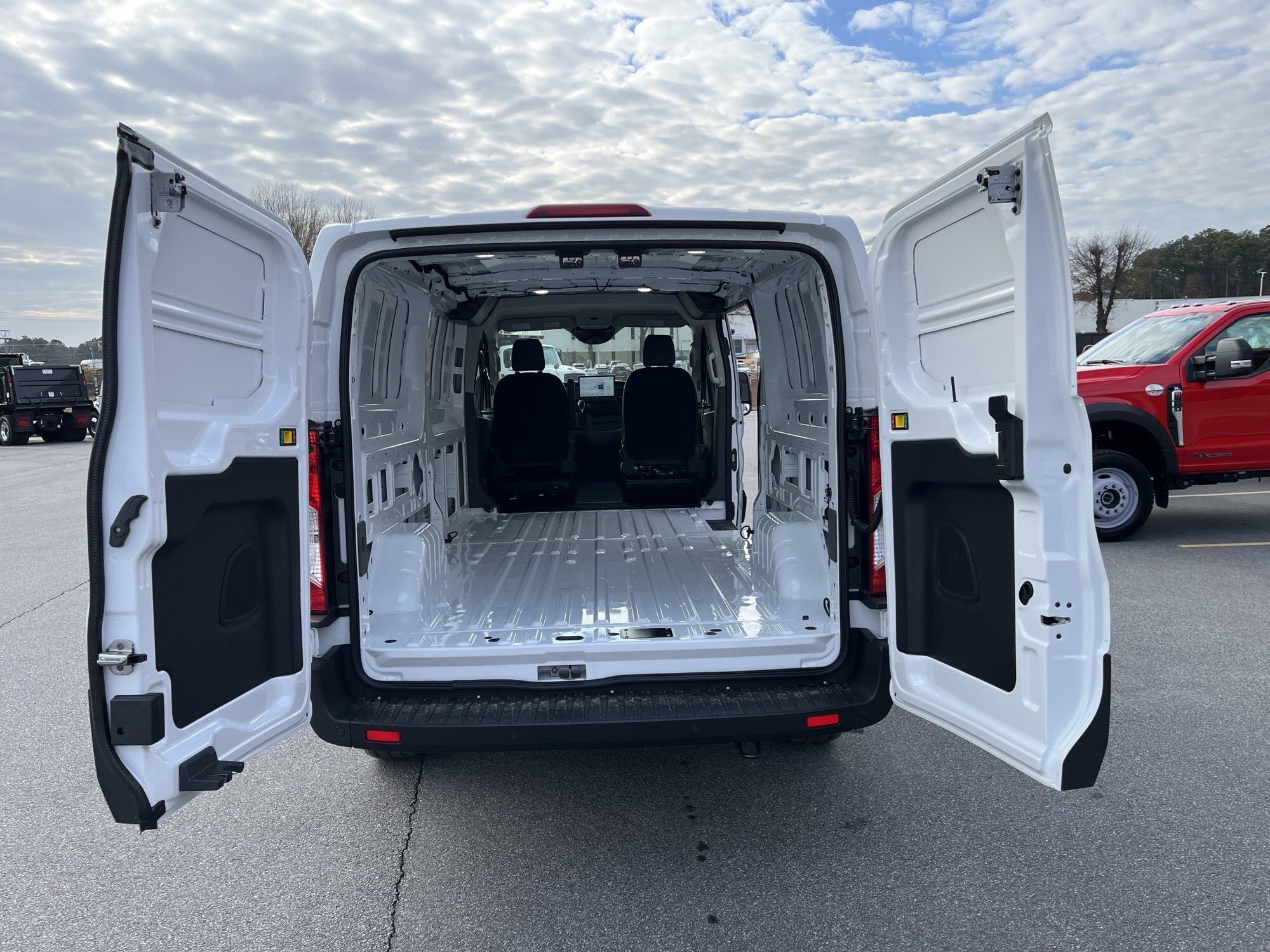 New 2026 Ford Transit 150 Low Roof RWD image 6