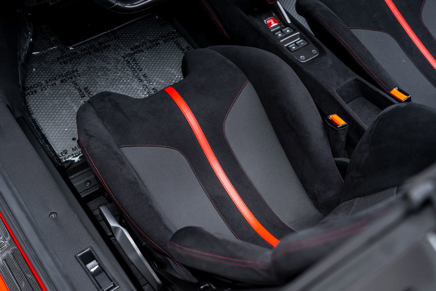 Used 2020 Ferrari 488 Pista Spider image 55