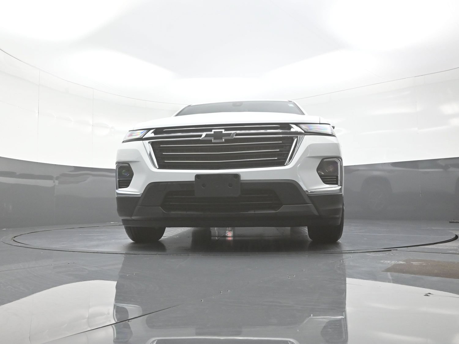 Used 2023 Chevrolet Traverse LT w/ LPO, Floor Liner Package AWD/4WD image 10
