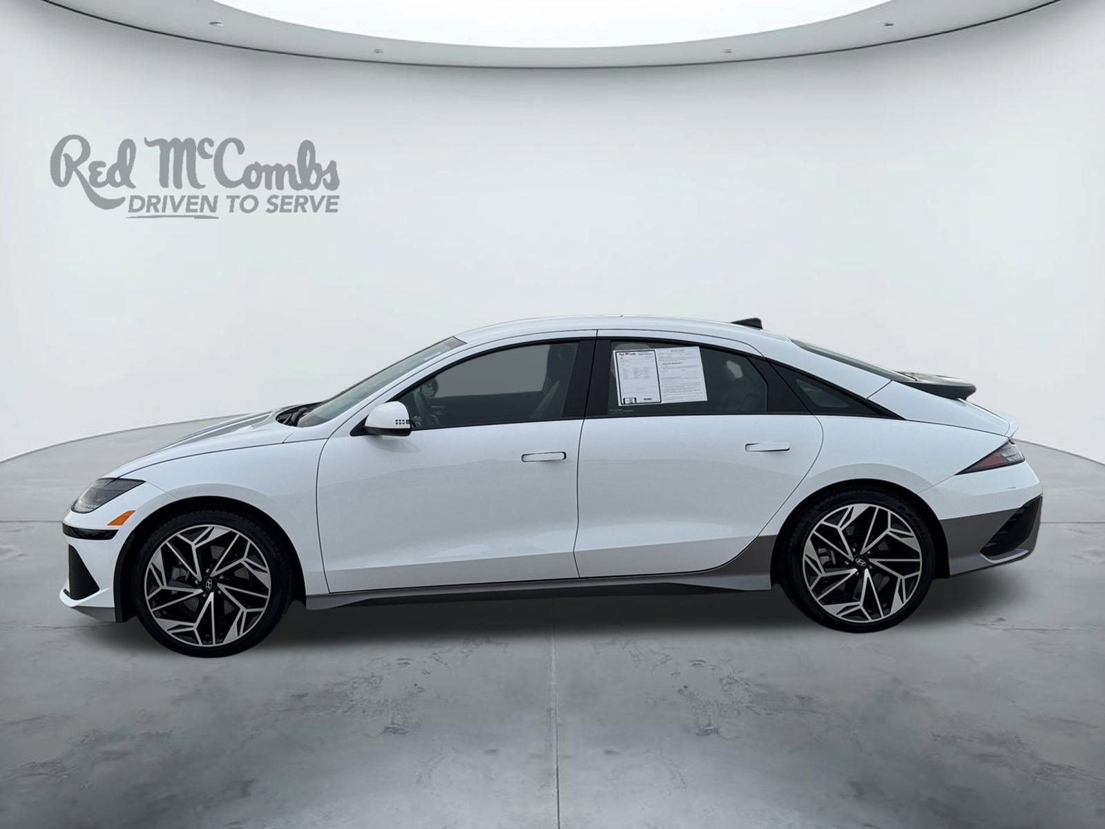 Certified 2025 Hyundai Ioniq 6 SEL image 2