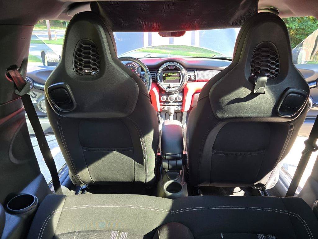Used 2018 MINI Cooper John Cooper Works FWD image 27