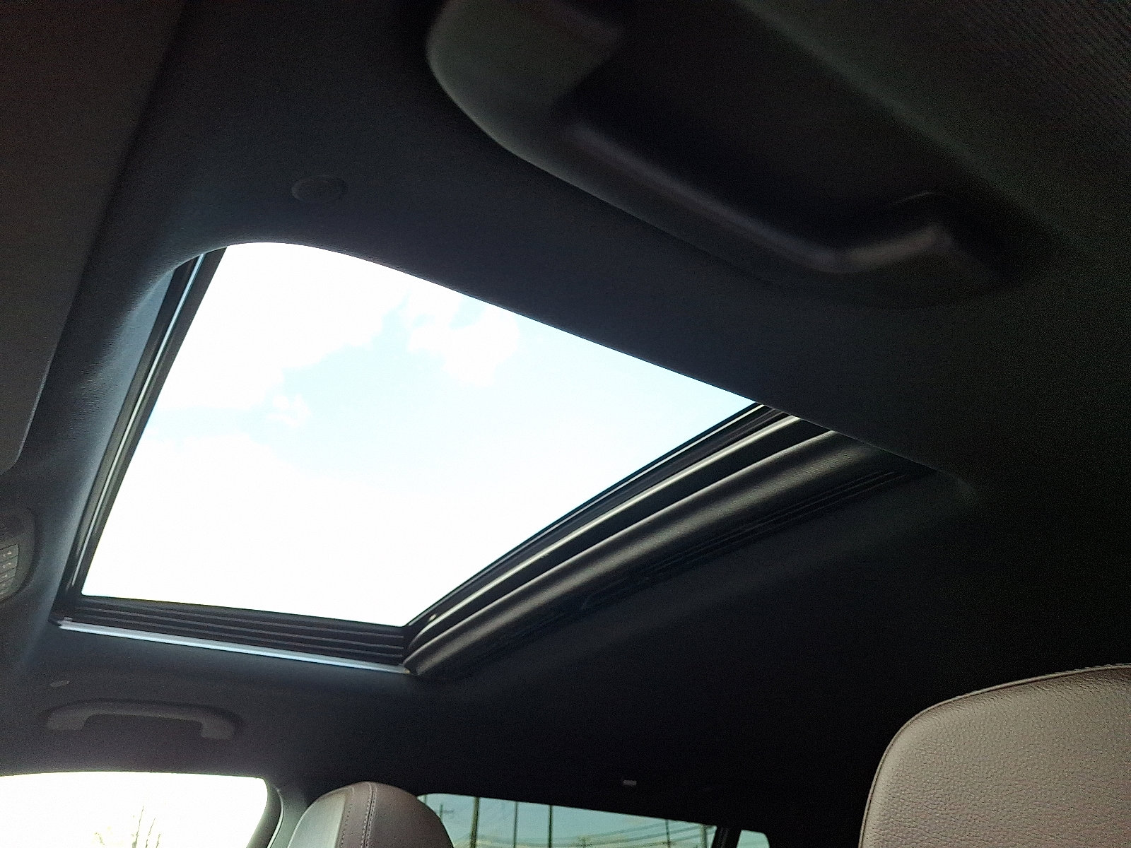 Used 2022 Mercedes-Benz GLS 450 4MATIC image 14