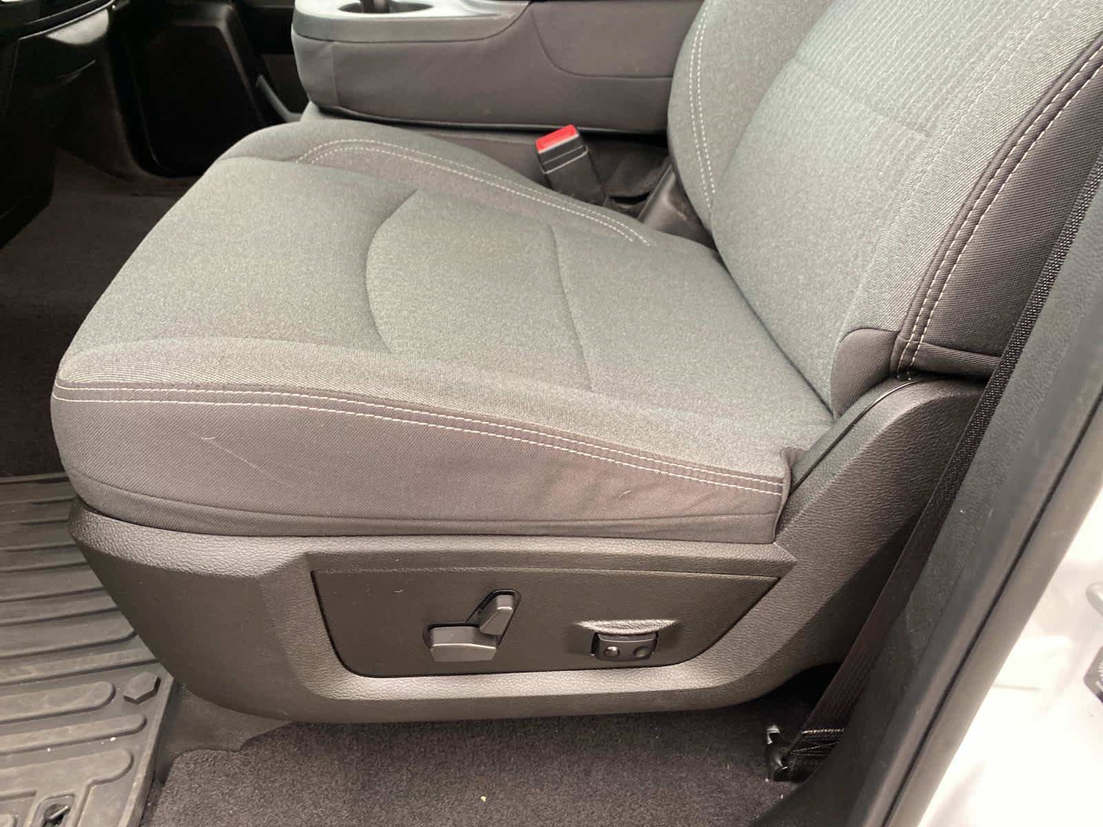 Certified 2022 RAM 1500 Warlock AWD/4WD image 24