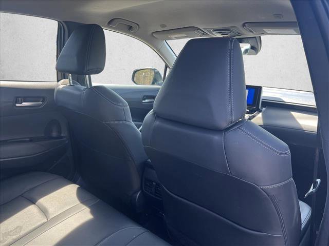 Certified 2025 Toyota Corolla Cross XLE image 22