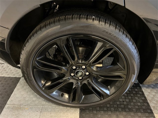 Used 2023 Land Rover Range Rover Velar R-Dynamic S image 15