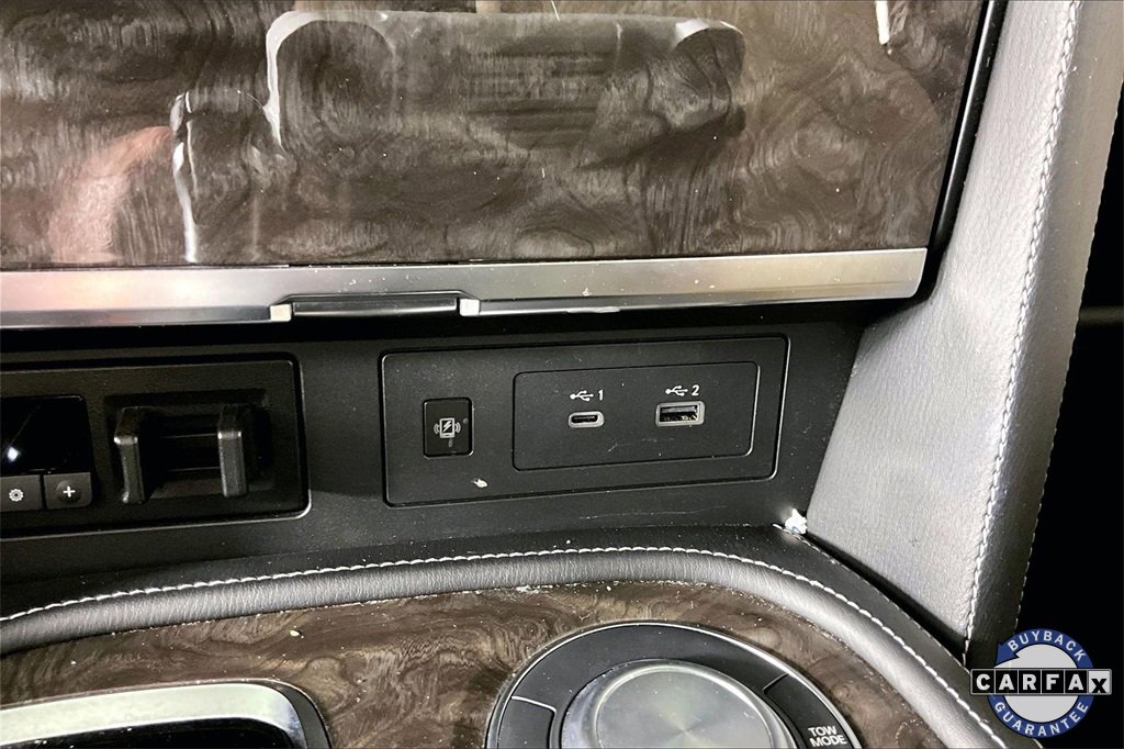 Used 2024 Nissan Armada Platinum w/ Cargo Package image 16