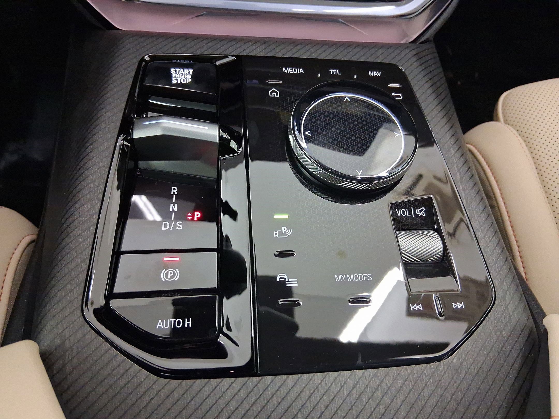 New 2026 BMW X3 xDrive30 w/ Premium Package image 15