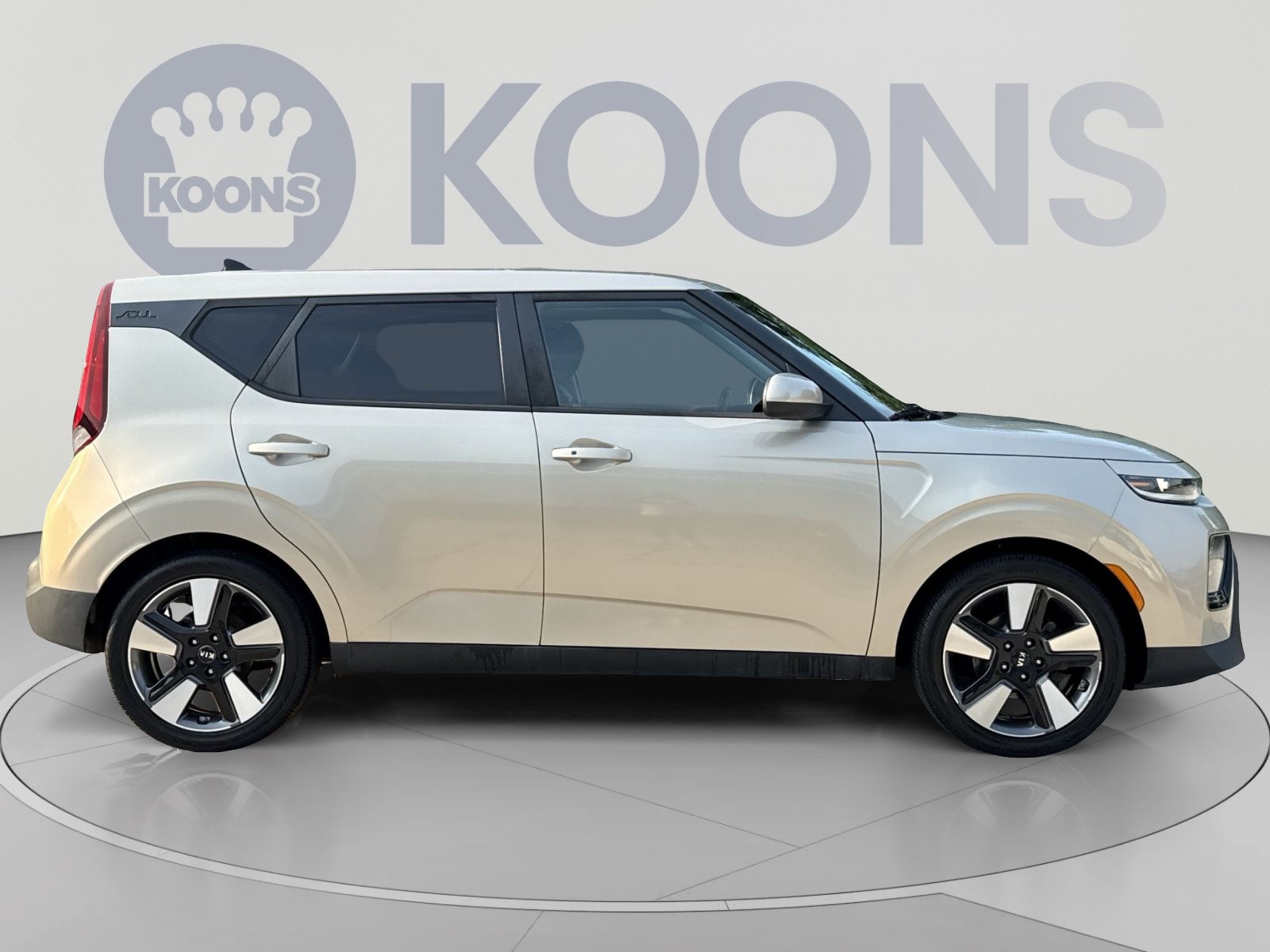Used 2020 Kia Soul EX w/ Option Group 015 FWD image 8