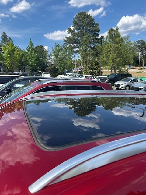 Used 2024 Cadillac XT4 Premium Luxury w/ Technology Package FWD image 10