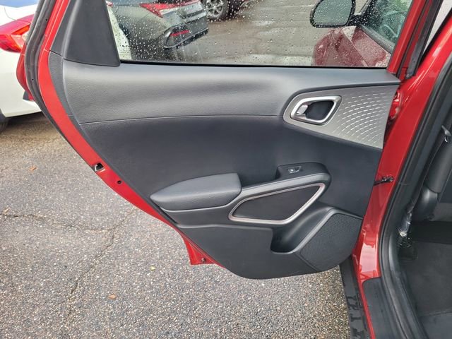 Used 2024 Kia Soul LX FWD image 28