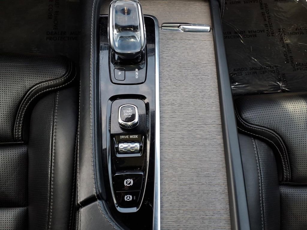 Used 2020 Volvo XC90 T8 Inscription image 25