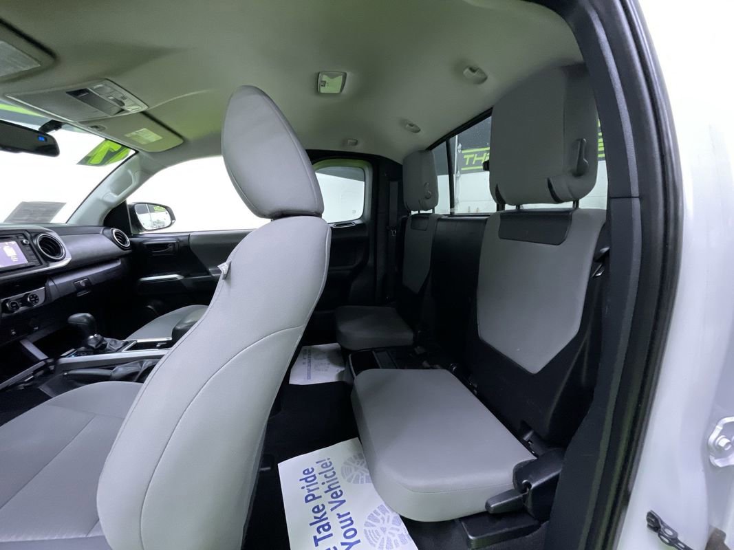Used 2017 Toyota Tacoma SR5 image 27