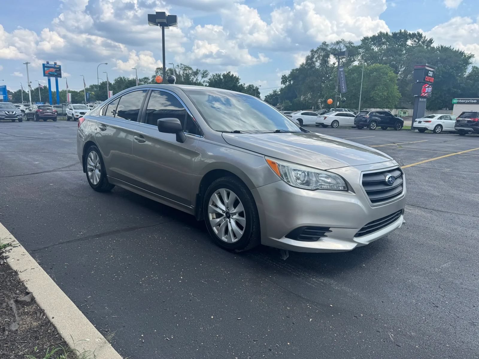 Used 2017 Subaru Legacy 2.5i w/ Alloy Wheel Package AWD/4WD image 5