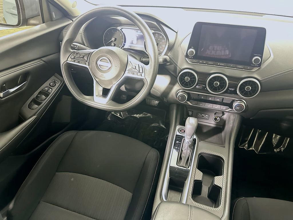 Used 2024 Nissan Sentra SV w/ Trunk Package image 17
