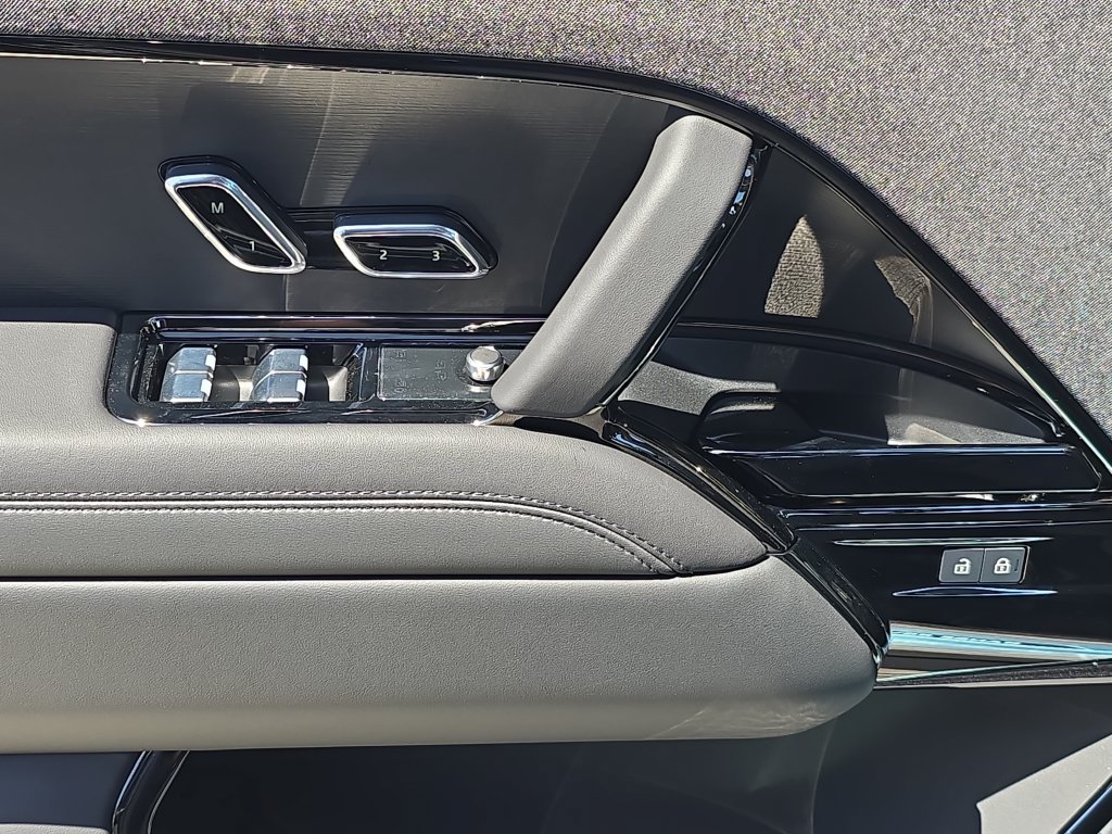 New 2026 Land Rover Range Rover Sport Dynamic SE AWD/4WD image 29