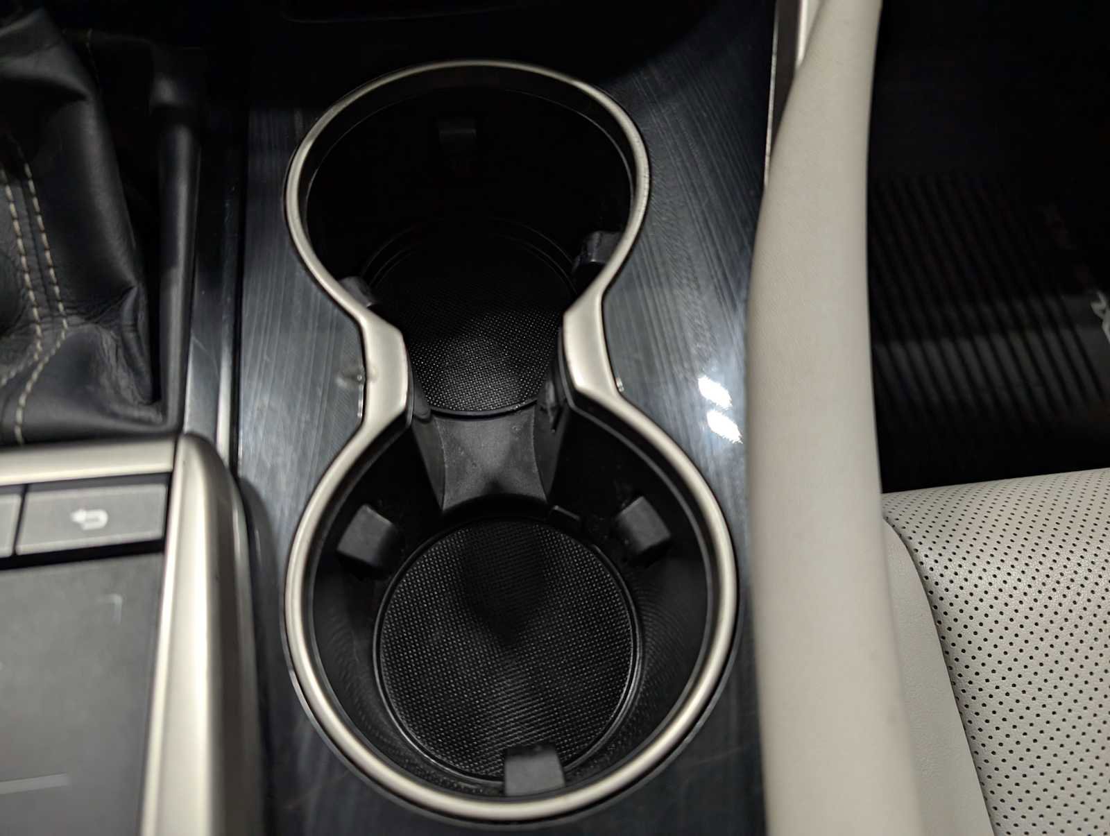 Used 2022 Lexus RX 350L AWD image 29