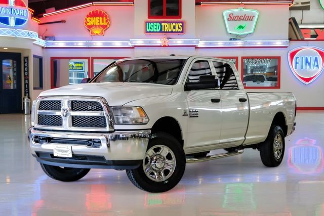 Used 2014 RAM 2500 Tradesman w/ Chrome Appearance Group image 2