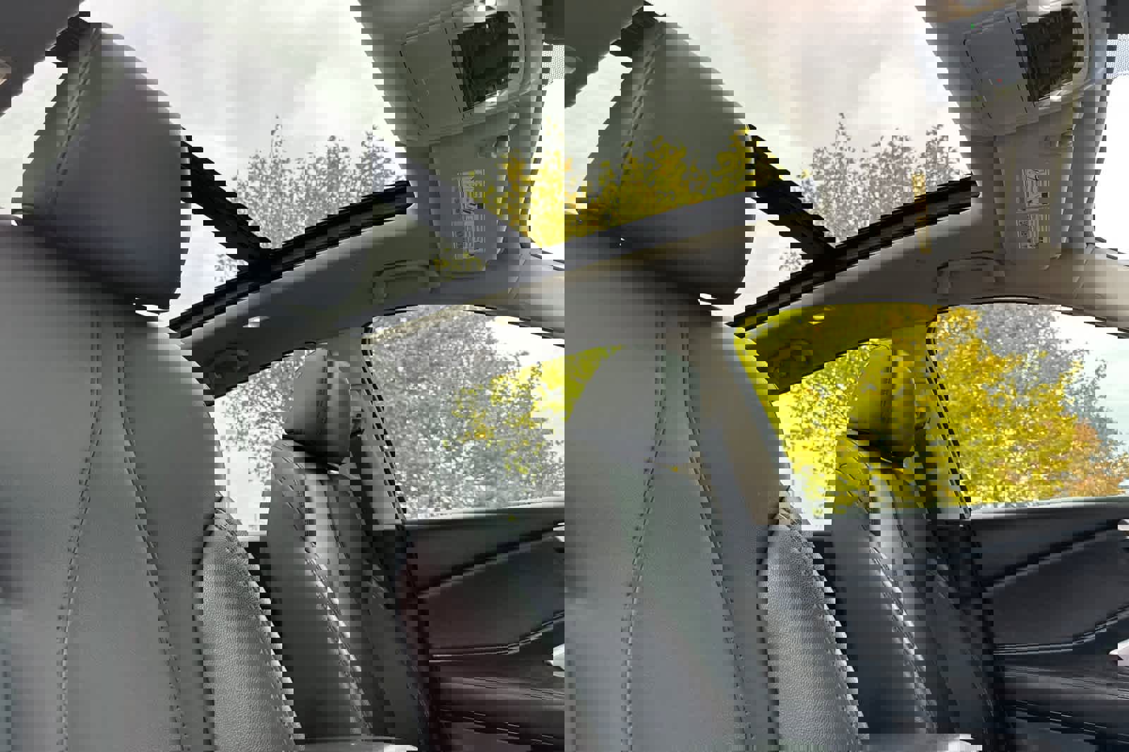 Used 2020 Acura RDX FWD image 18