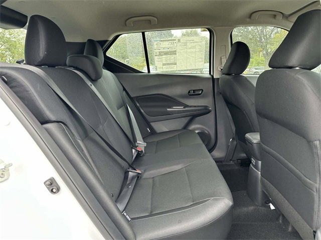 New 2025 Nissan Kicks Play S image 11