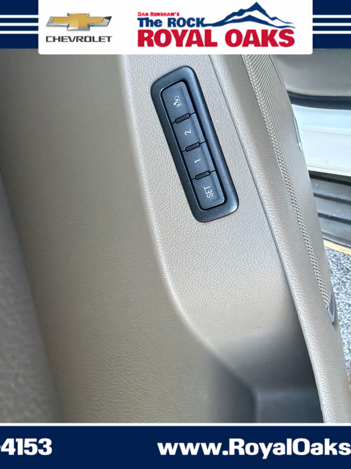 Used 2017 Chevrolet Tahoe Premier AWD/4WD image 42