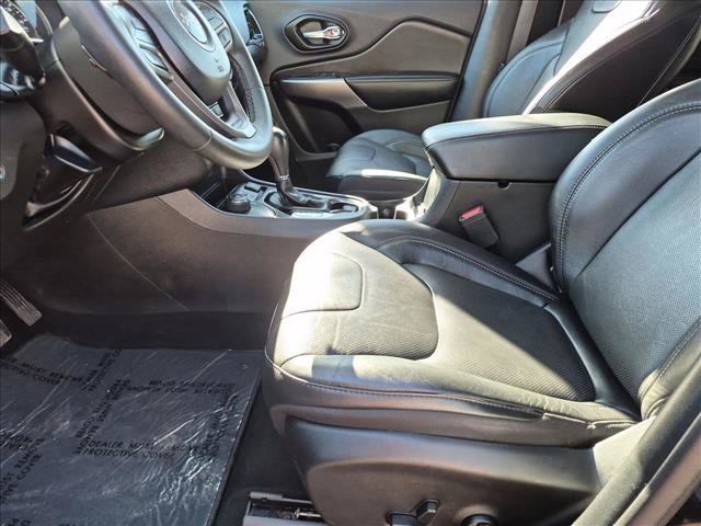 Used 2021 Jeep Cherokee Limited AWD/4WD image 14