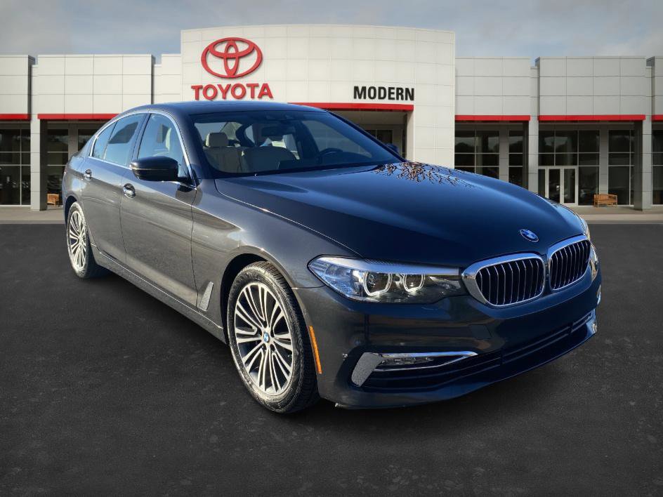 Used 2017 BMW 530i 530i image 3