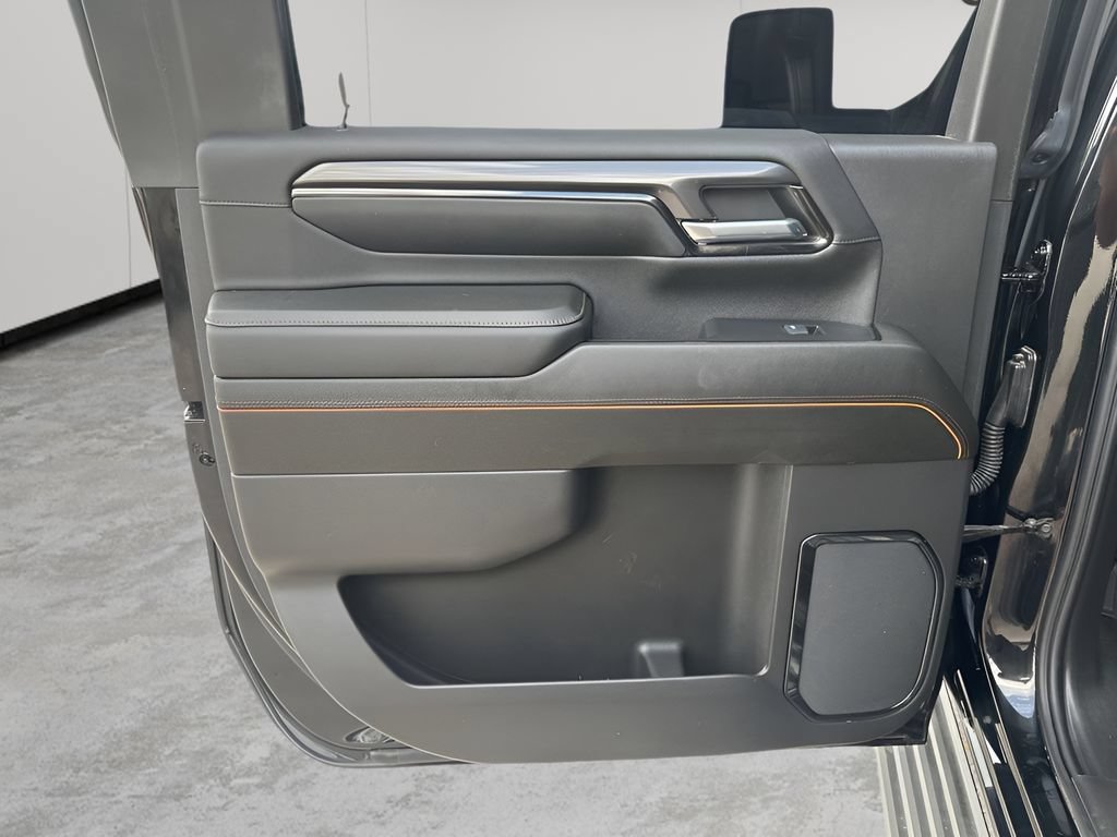 Used 2024 GMC Sierra 2500 AT4 w/ AT4 Premium Plus Package AWD/4WD image 20