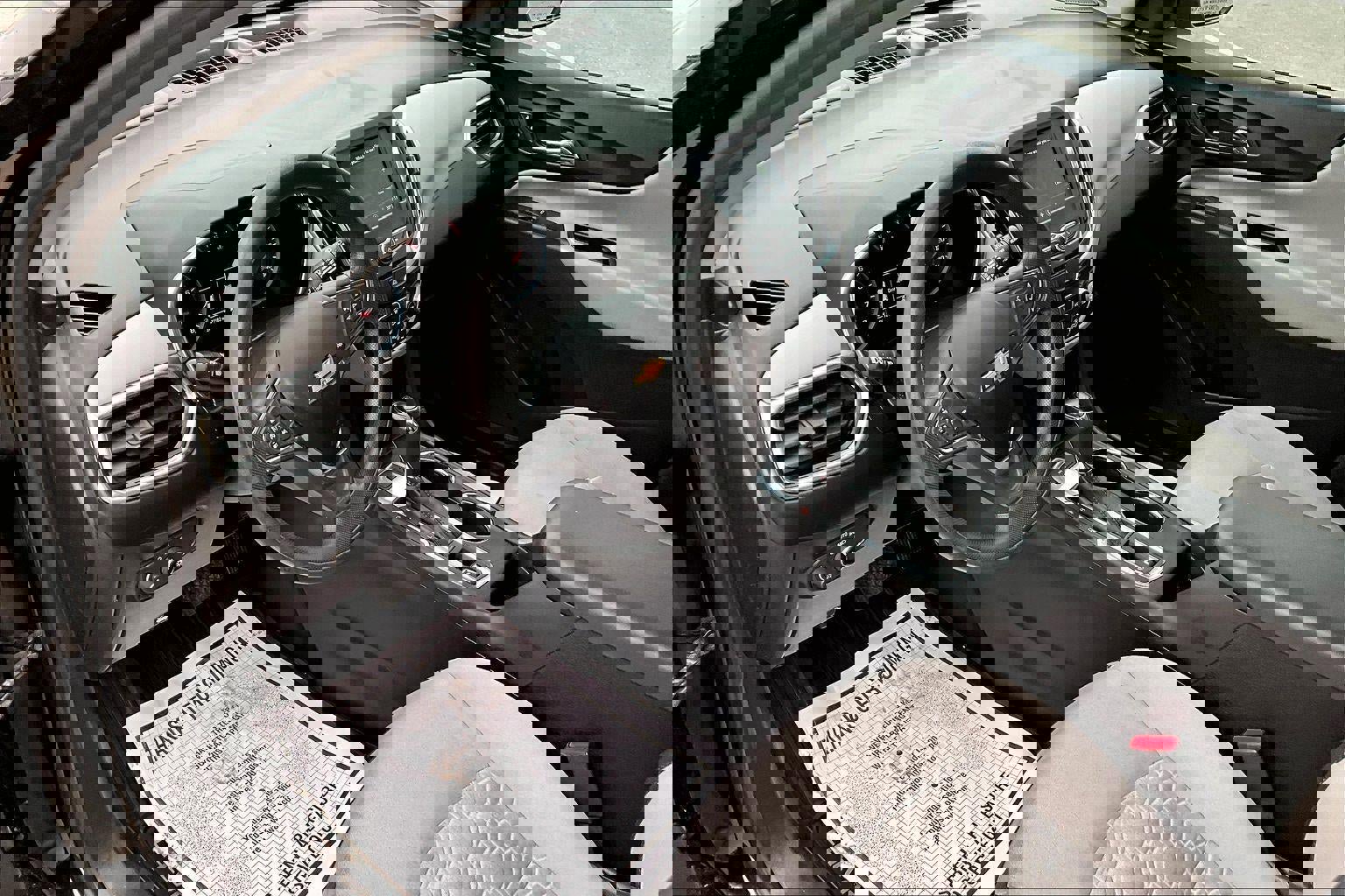 Used 2021 Chevrolet Equinox LS w/ LS Convenience Package image 13