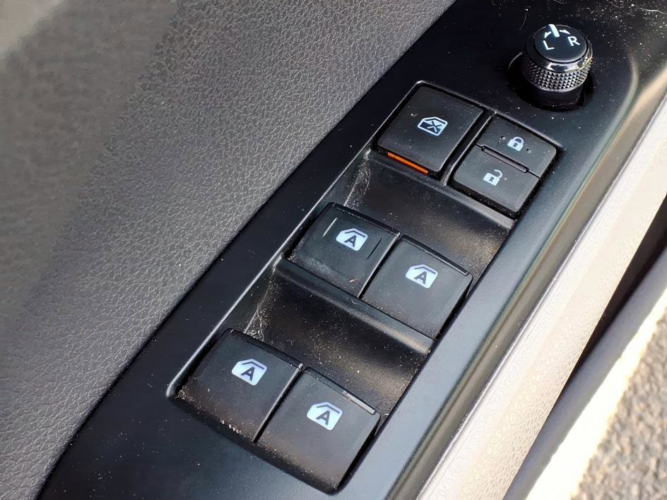 Certified 2020 Toyota Camry LE image 16