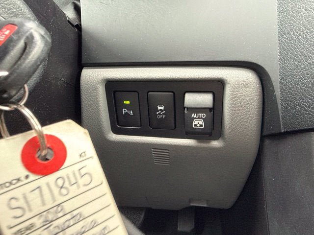Used 2019 Toyota Sequoia Platinum AWD/4WD image 38