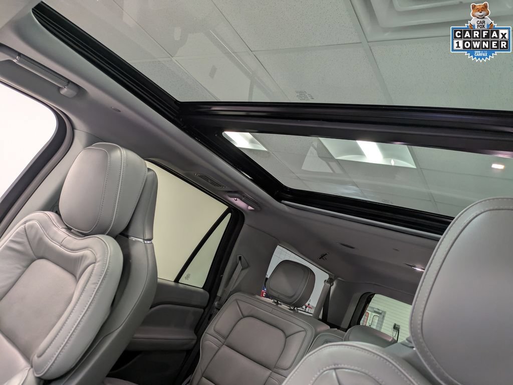 Used 2018 Lincoln Navigator L Reserve w/ Technology Package AWD/4WD image 21