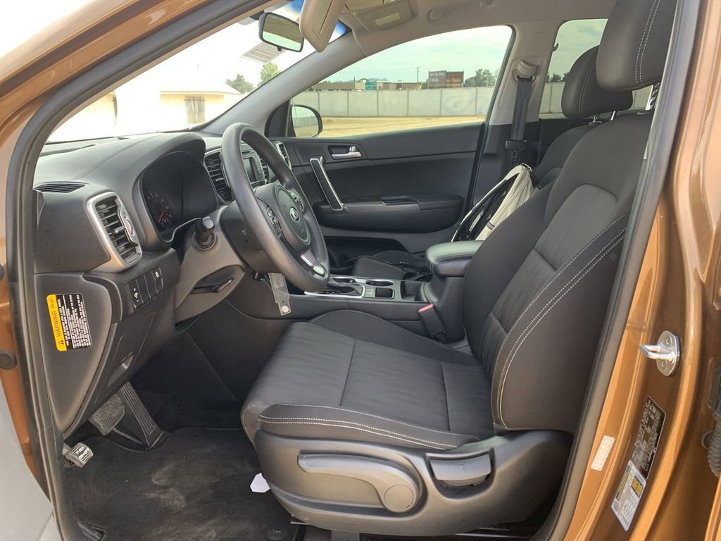 Used 2017 Kia Sportage LX image 17