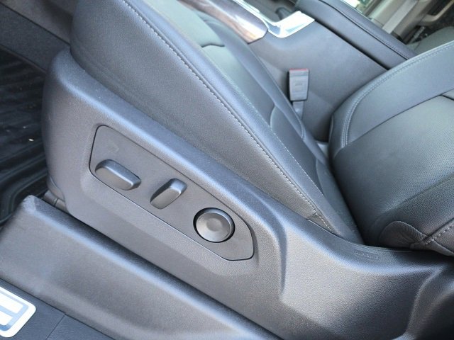 Certified 2025 Chevrolet Silverado 2500 LTZ w/ LTZ Convenience Package image 9