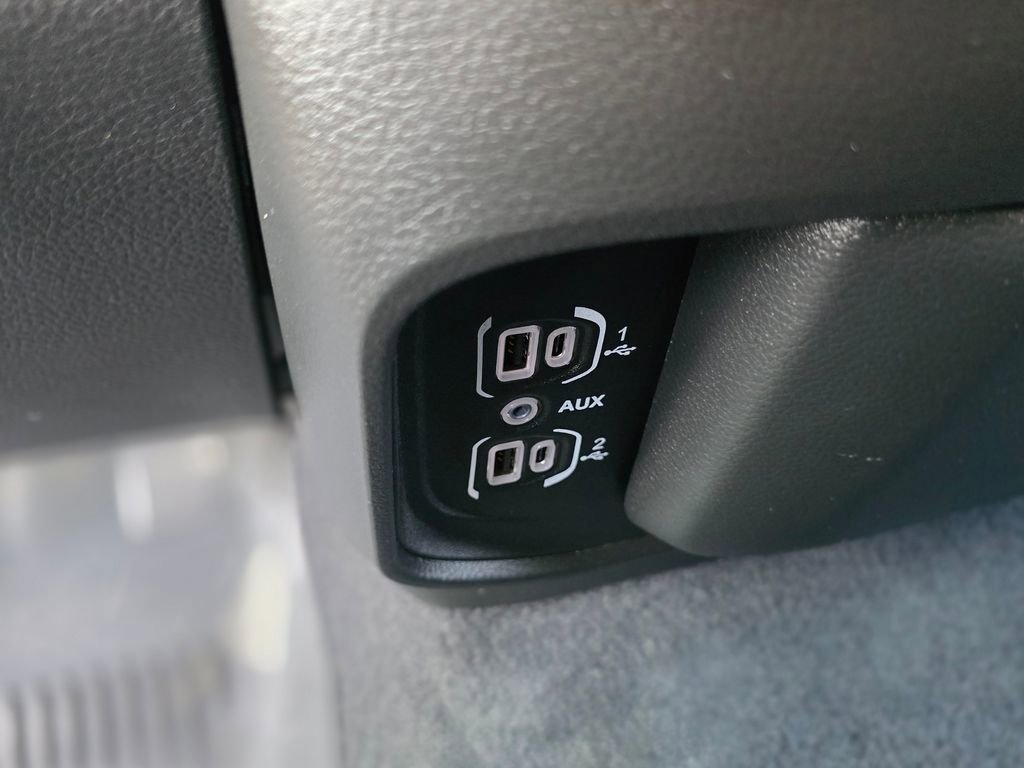 Used 2025 RAM 1500 Tradesman w/ Night Edition image 31