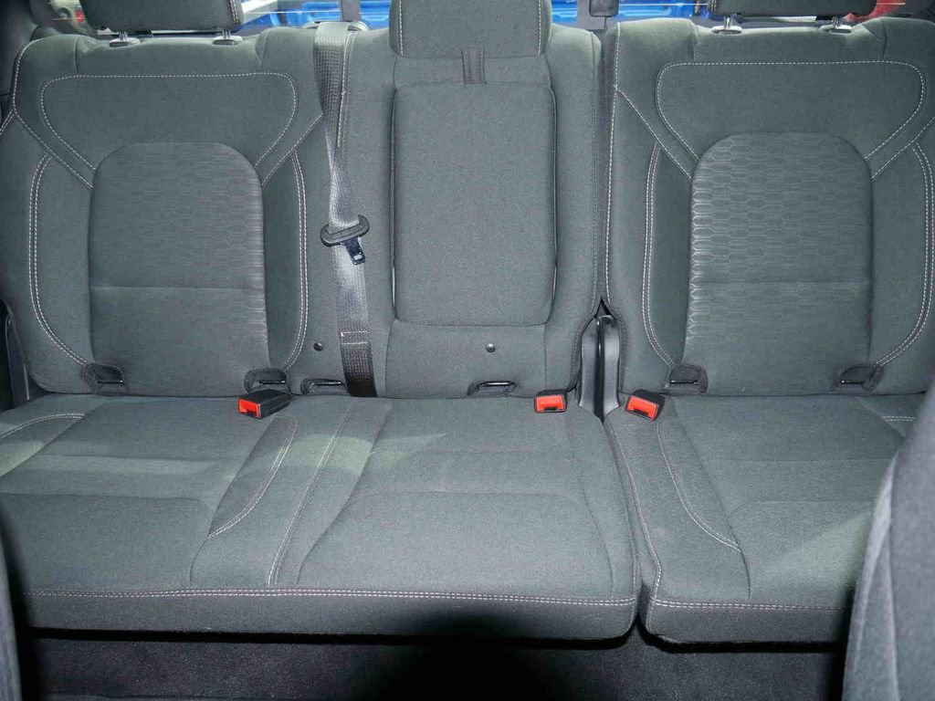 Used 2025 RAM 1500 Big Horn image 39