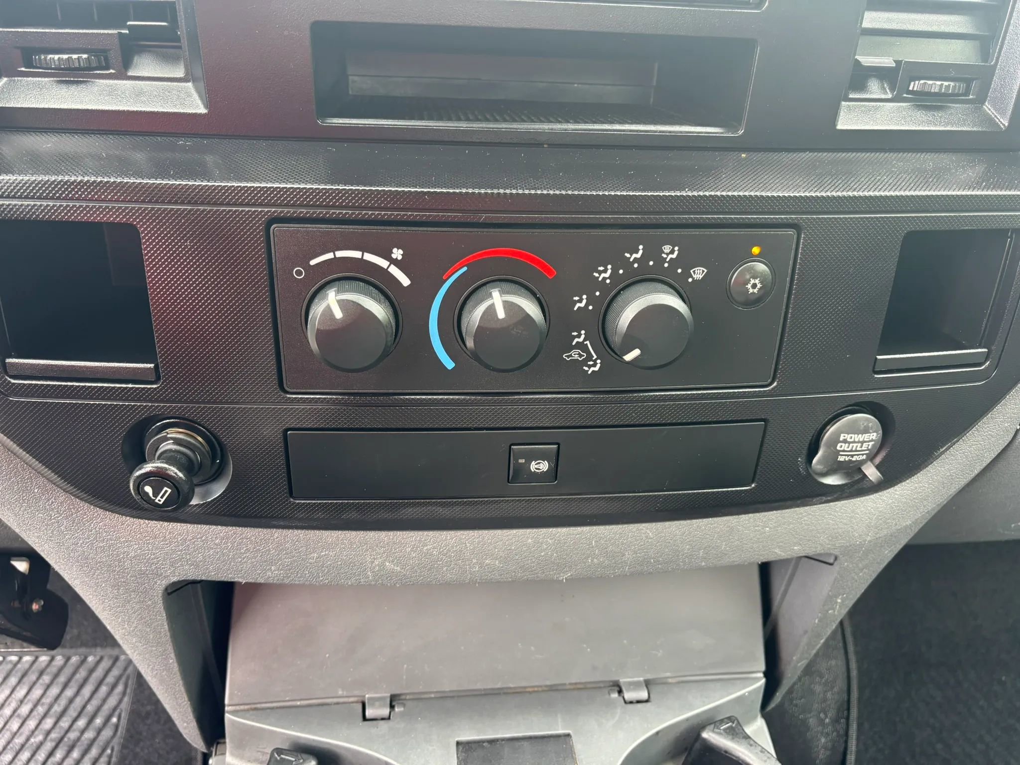 Used 2007 Dodge Ram 3500 Truck ST w/ Trailer Tow Group RWD image 16