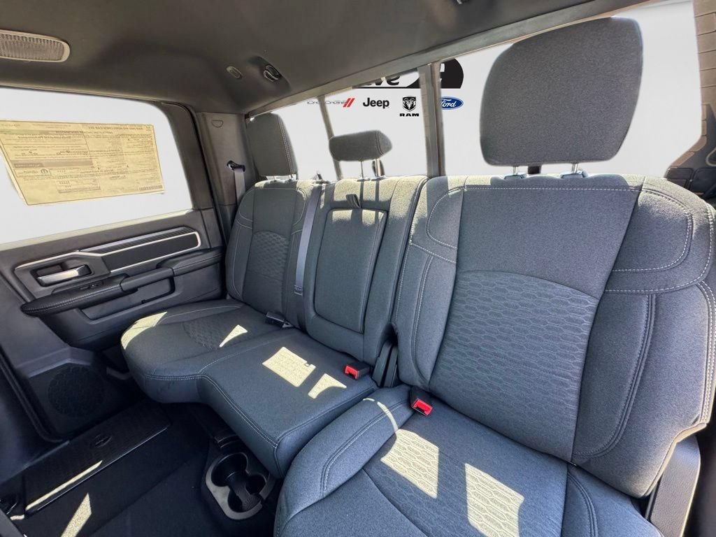 New 2025 RAM 2500 Big Horn AWD/4WD image 9