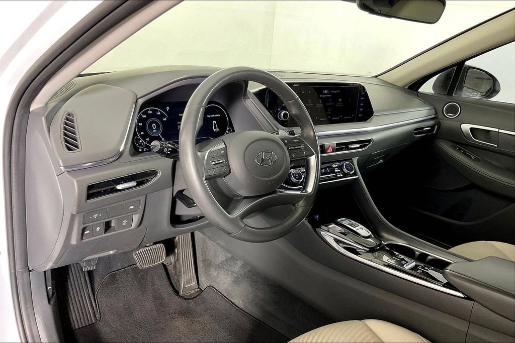 Used 2021 Hyundai Sonata Limited FWD image 18