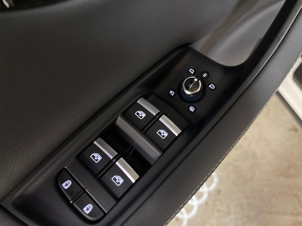 Certified 2025 Audi Q7 3.0T Premium Plus w/ Premium Plus Package image 13