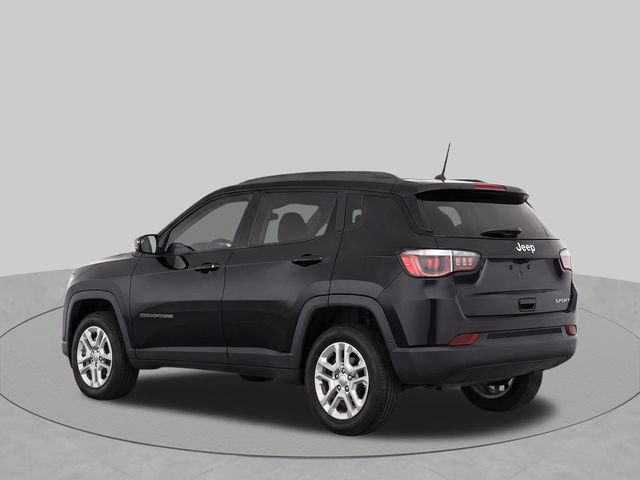 Used 2018 Jeep Compass Sport FWD image 4