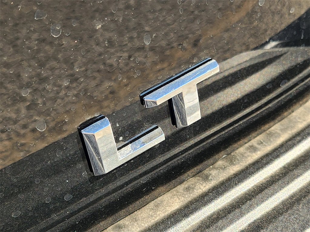 New 2026 Chevrolet Suburban LT w/ Comfort Package image 7